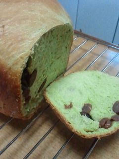 HBがお手伝い♪甘納豆と抹茶の食パン-レシピのメイン写真