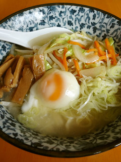 塩麹とウェイパーで、絶品ラーメンスープ-レシピのメイン写真
