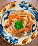 サバ缶で木綿豆腐のそぼろご飯