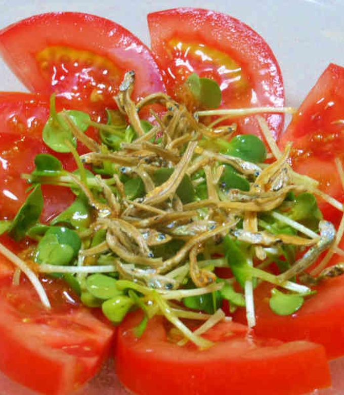 トマトが美味いサラダ！ by えみなおと2 【クックパッド】 簡単