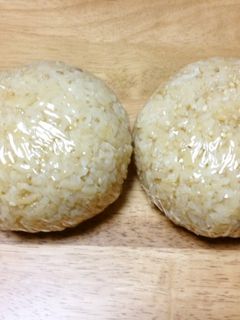 半熟卵入おにぎり-レシピのメイン写真