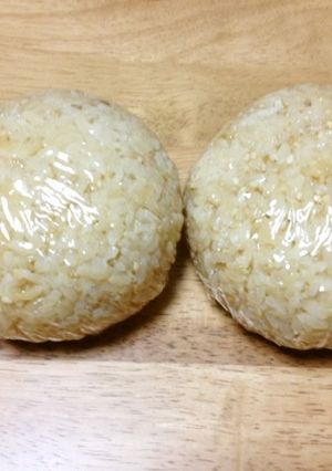 半熟卵入おにぎり-レシピのメイン写真