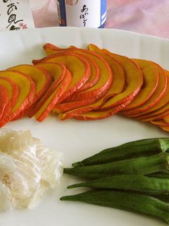 南瓜の漬物です。加賀野菜赤南瓜の昆布締め-レシピのメイン写真