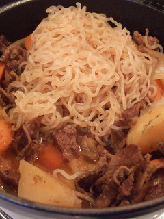 ストウブで作るコクうま無水肉じゃが-レシピのメイン写真