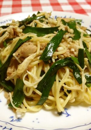 にらと♡エノキで♡どうなる!?パスタ-レシピのメイン写真