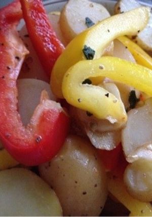 セージ風味☆じゃがいもとパプリカ炒め-レシピのメイン写真