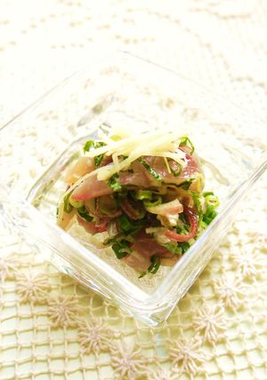 たたき梅とあじの薬味和え-レシピのメイン写真
