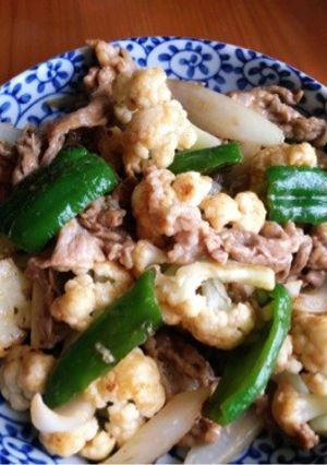 カリフラワーの炒め物☆オイスター味-レシピのメイン写真