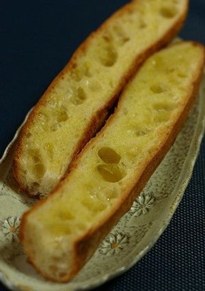 はちみつバターバゲット-レシピのメイン写真