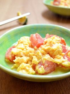 塩麹でふわとろトマトと卵炒め-レシピのメイン写真