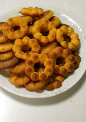 クリームチーズのトマト焼きドーナツ-レシピのメイン写真