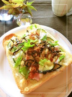 ズッキーニ×ベーコンの和風トースト-レシピのメイン写真