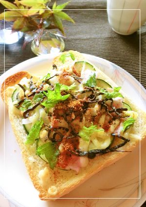 ズッキーニ×ベーコンの和風トースト-レシピのメイン写真