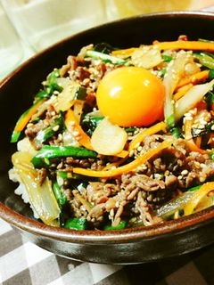 豚肉で*スタミナ丼*-レシピのメイン写真