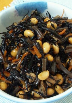 おばあちゃんの味　ひじきの煮物-レシピのメイン写真