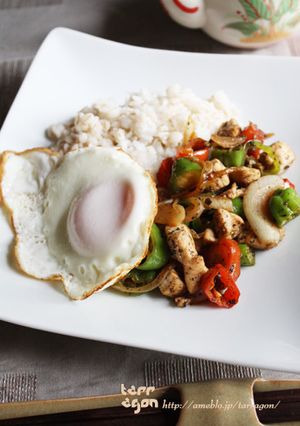 シャキシャキピーマンとチキンのガパオご飯-レシピのメイン写真