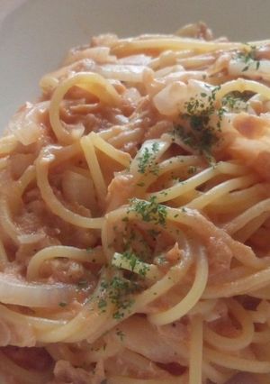 フライパン1つで簡単トマトクリームパスタ-レシピのメイン写真