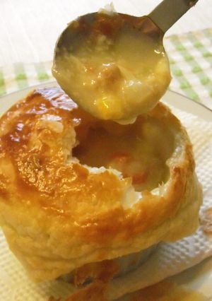 クリームシチューのパイ包み焼き-レシピのメイン写真