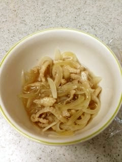 玉ねぎと鶏皮のにんにく三杯酢漬け-レシピのメイン写真