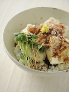 冷やっこ丼-レシピのメイン写真