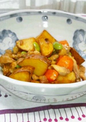 鶏肉と素揚げじゃがいも甘辛煮♪-レシピのメイン写真