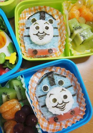 キャラ弁★機関車トーマス-レシピのメイン写真