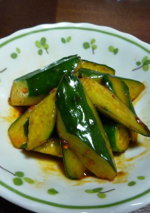 ☆食べるラー油で超簡単ピリ辛きゅうり☆-レシピのメイン写真