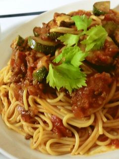 ズッキーニのミートソースパスタ-レシピのメイン写真