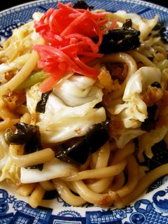 簡単!ソースベースの肉系なし焼きうどん-レシピのメイン写真