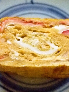 簡単、おいしい!カニかま玉子焼き-レシピのメイン写真