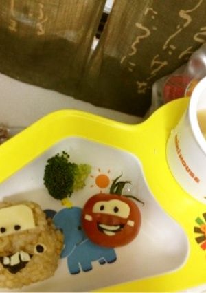 トマトが、キャラ弁に！-レシピのメイン写真