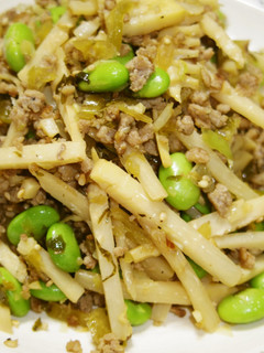 夏だ!ビールだ!枝豆だ!高菜筍挽き肉炒め-レシピのメイン写真