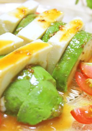 アボカドと豆腐✿ピリッと焼肉のたれドレ-レシピのメイン写真