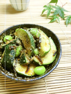 ズッキーニのダシダ・塩昆布・胡麻和え-レシピのメイン写真