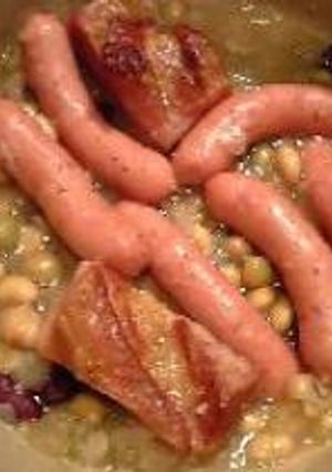 たくさんお豆とソーセージの煮込み-レシピのメイン写真