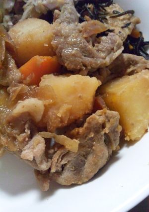 フライパンでも味しみこむ☆豚の肉じゃが-レシピのメイン写真