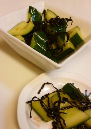 すぐ食べて！胡瓜の塩昆布和え〜♪-レシピのメイン写真