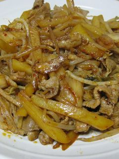 豚肉とじゃがいものキムチ炒め-レシピのメイン写真