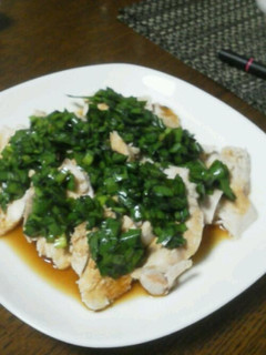 蒸し鶏のにらソースがけ(o゚▽゚)o-レシピのメイン写真
