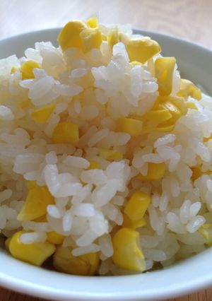 塩麹で！香ばしとうもろこし炊き込みご飯♪-レシピのメイン写真