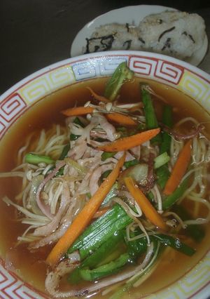 炒め野菜のせ・しょうゆラーメン-レシピのメイン写真