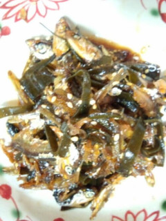 ピリ辛昆布と煮干しの佃煮-レシピのメイン写真