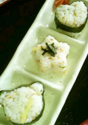 さわやかさっぱり大葉と生姜のおにぎり♪-レシピのメイン写真
