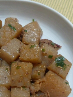 牛こまとこんにゃくの醤油麹炒め-レシピのメイン写真