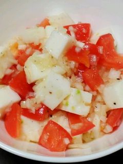 超簡単‼ 冷やしトマトのスライスサラダ by 桃太朗0131