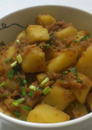 ＊じゃがいもとツナの煮物＊-レシピのメイン写真