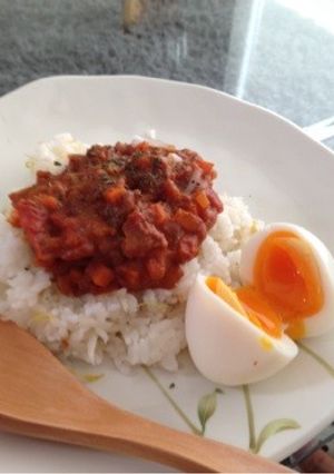 ひき肉なしでトマトドライカレー-レシピのメイン写真