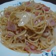 ベーコンと玉ねぎのペペロンチーノ