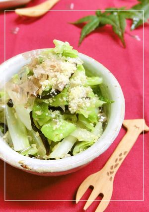 キャベツの塩麹・塩昆布わさび胡麻和え-レシピのメイン写真