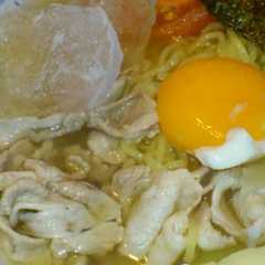 รูปของ 冷やしラーメン